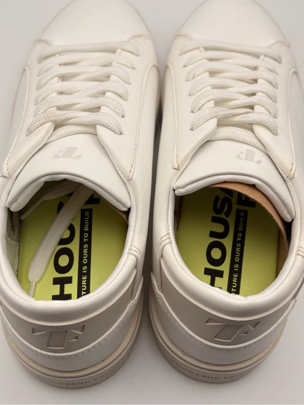 NWT Thousand Fell Womens 6.5 White Lace Up Vegan Low Top Sneakers Sustainable